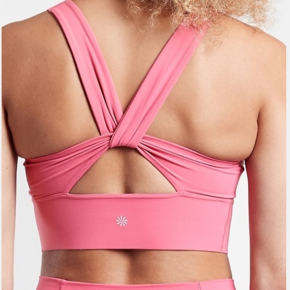 Women’s Athleta Warrior Longline Twist Bra (Medium - D-DD+)